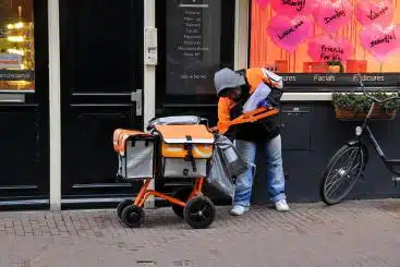 Source: FaceMePLS & https://flic.kr/p/9jTJSh