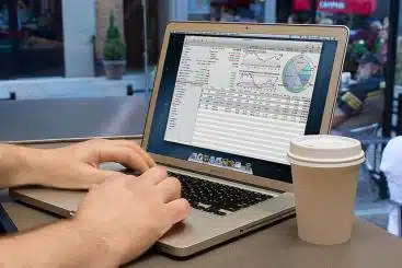 Source: TradingAcademy.com & https://flic.kr/p/fKcz6k